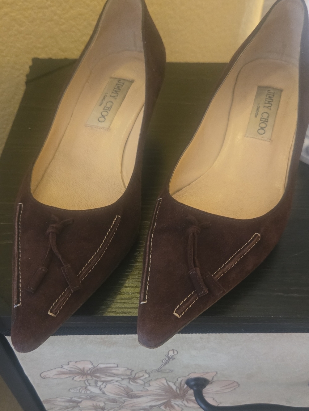 Jimmy Choo Dark Brown Suede Pointed-Toe Pumps with Knotted Accent - Picture 1 of 7